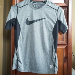 Nike fitted tee